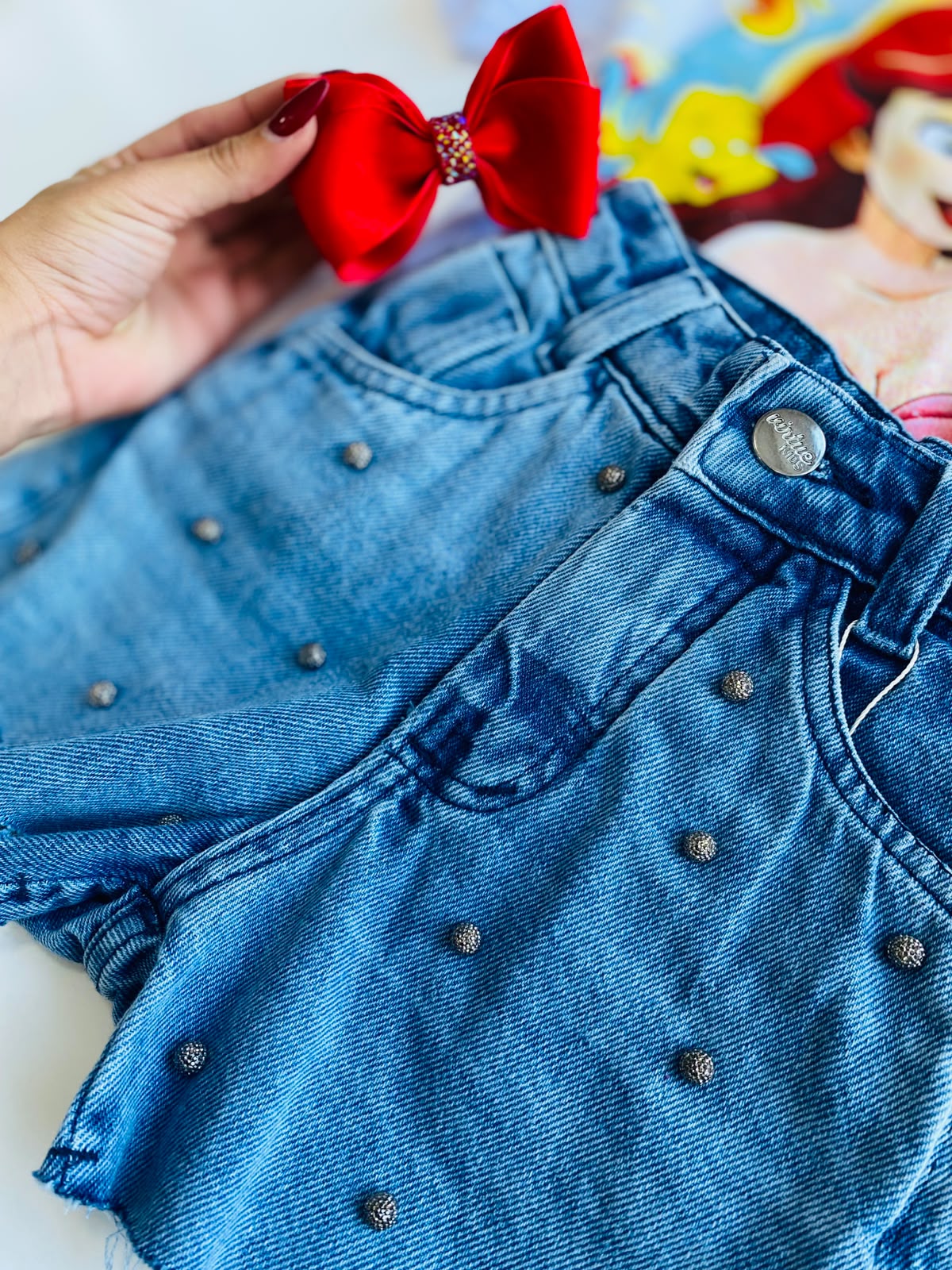 Short jeans