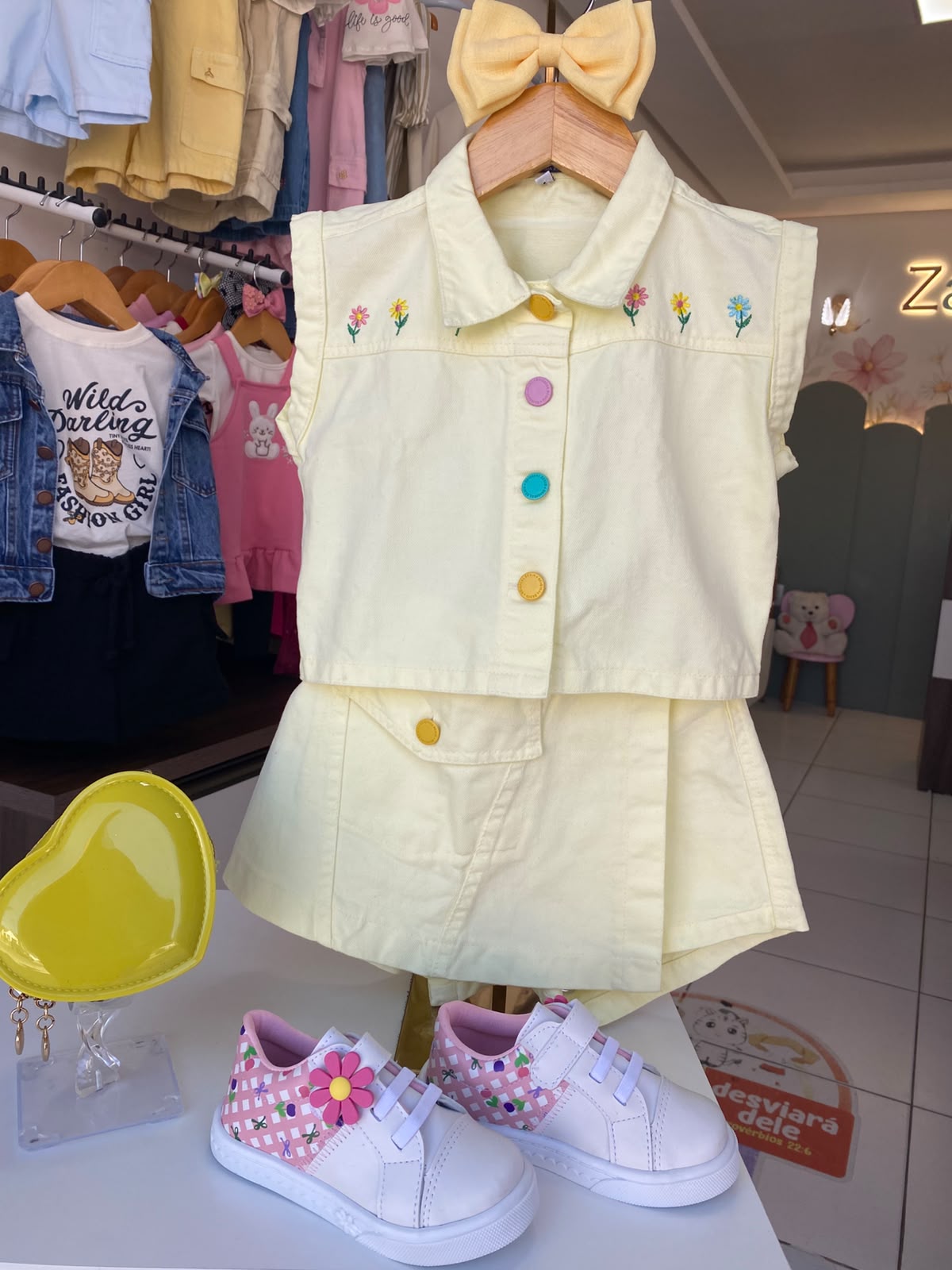 Conjunto Amarelo Floral