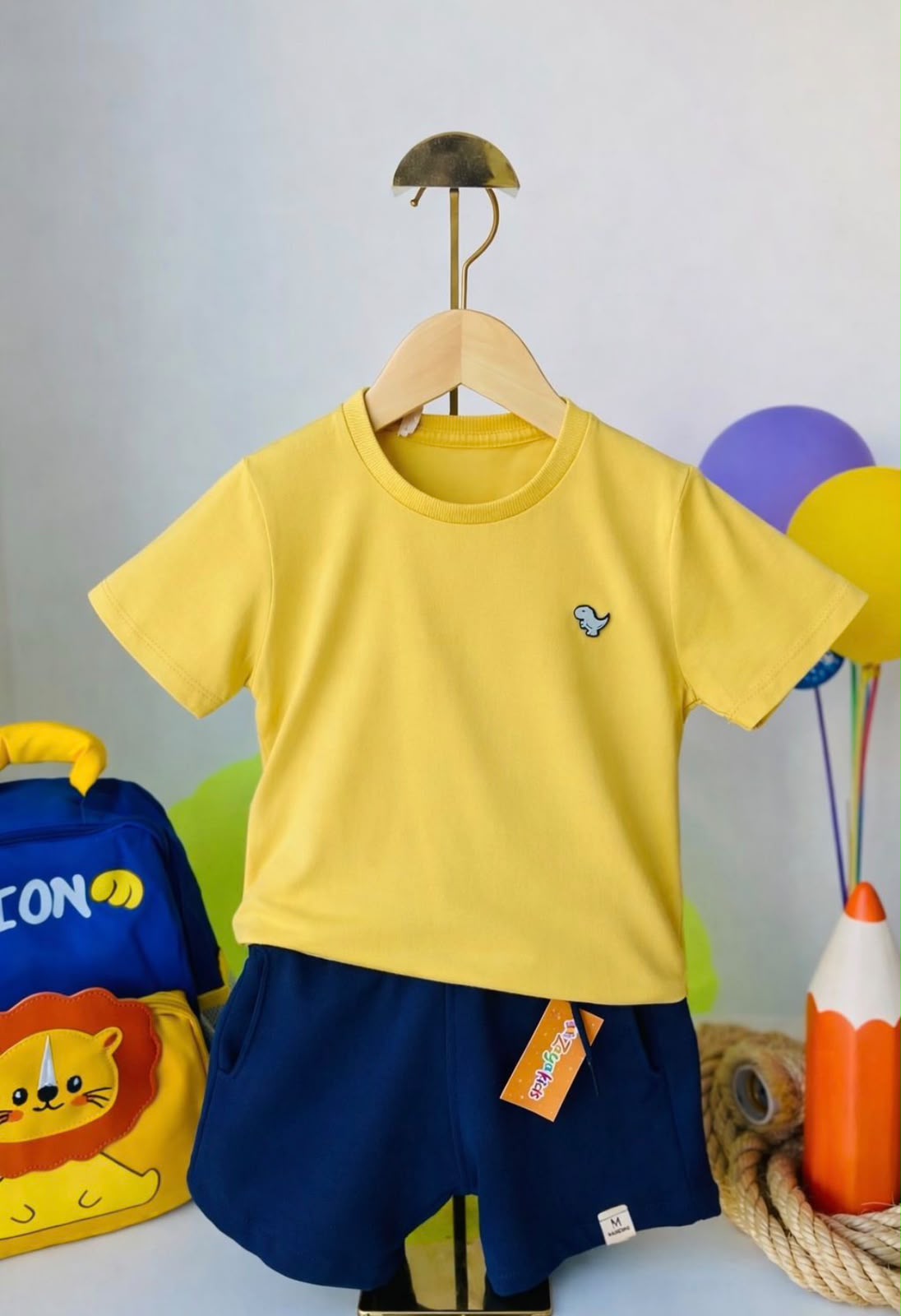 Conjunto Amarelo e Azul