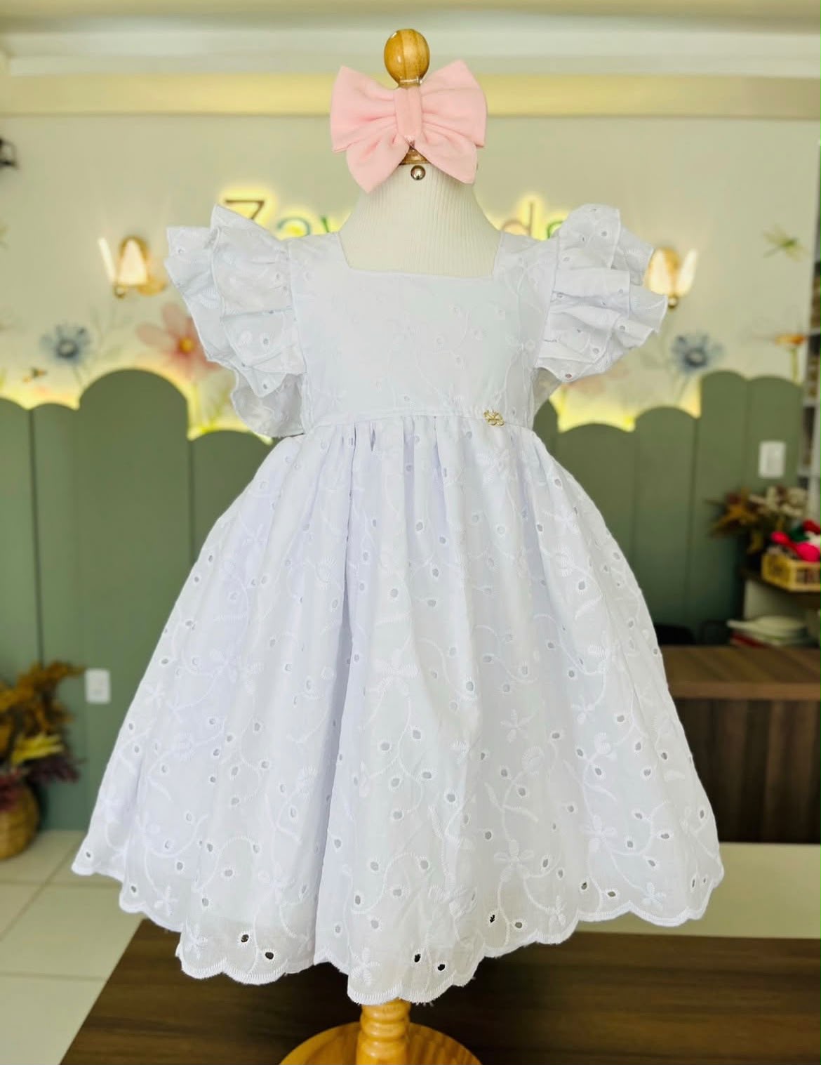 Vestido Cambraia