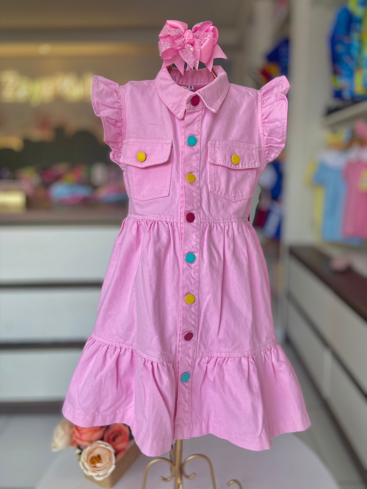 Vestido Rosa com Botões Coloridos